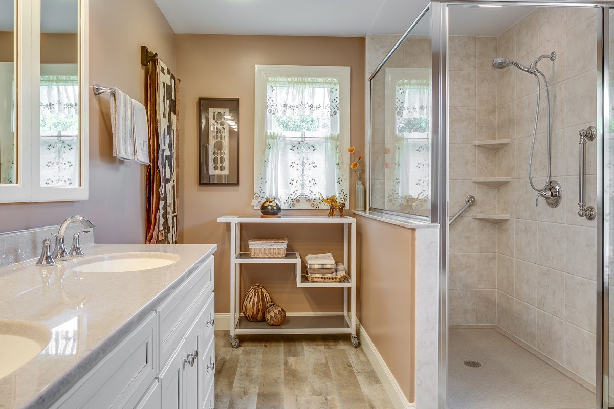 Love Your Bathroom: ReBath Lancaster - Susquehanna Style