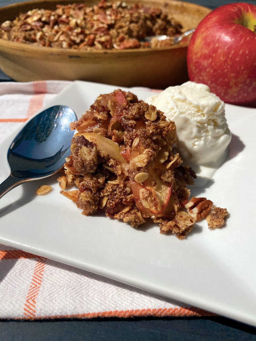 Apple crisp.jpg